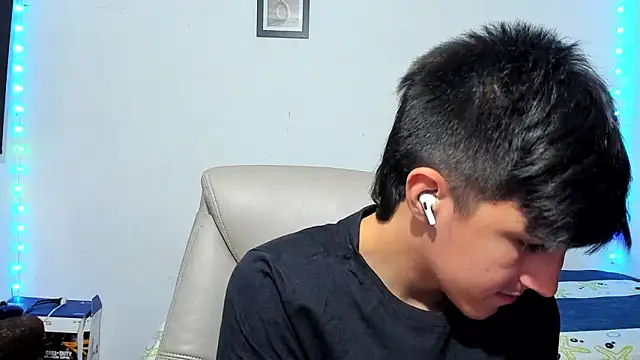 babymaik online show from November 4, 9:05 pm