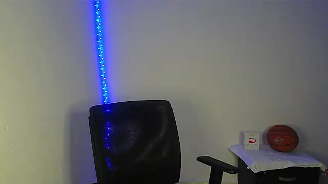 Gooss cum online show from February 6, 4:20 am