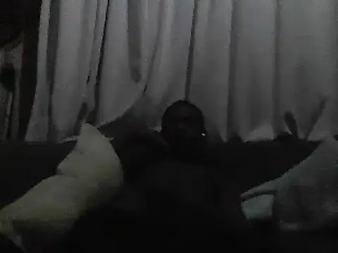 Snapshot of Justusual444 chatting on March 17, 10:40 pm Justusual444 online show from March 17, 10:40 pm