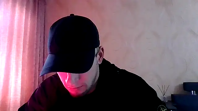 frama666 online show from April 25, 2:47 pm