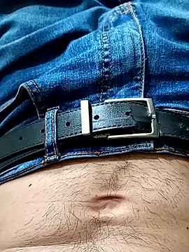 magrinhogostoso696 online show from October 25, 8:32 pm