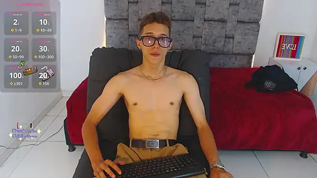 skinny bigcock02 online show from March 21, 8:24 pm