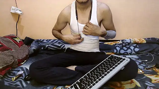 rahulkajuuu0909 online show from November 29, 5:48 pm