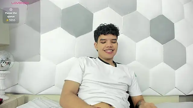 Axel Forte online show from October 15, 1:19 pm