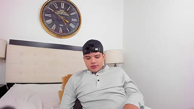 Axel Forte online show from June 25, 2:44 pm