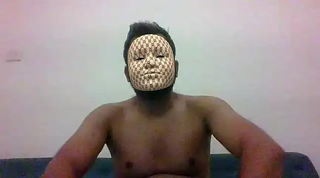 Snapshot of roxfordking chatting on February 22, 8:18 am roxfordking online show from February 22, 8:18 am