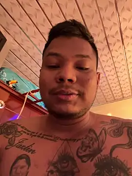 Saipuer31 online show from December 16, 3:30 pm