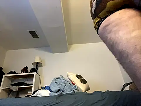 NiagarabiGuy89 online show from September 28, 4:21 am