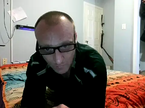 Snapshot of PornStro921 chatting on March 13, 9:37 pm PornStro921 online show from March 13, 9:37 pm