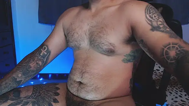 maxflurry  online show from April 24, 7:44 am