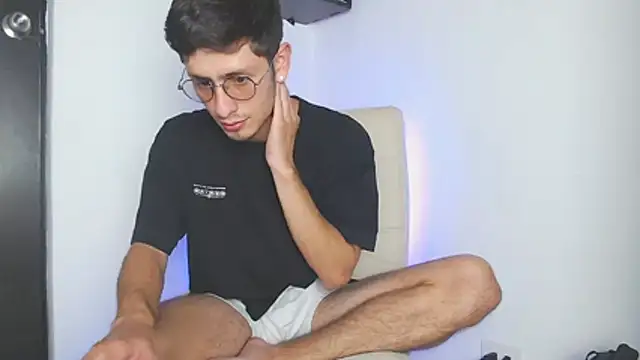 Andy collins   online show from October 16, 3:25 am