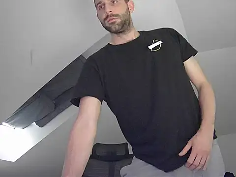 gryzoon online show from September 13, 2:07 pm