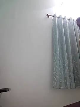 cuteboyhot18 online show from March 3, 5:45 pm