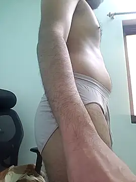 cuteboyhot18 online show from March 19, 10:00 am