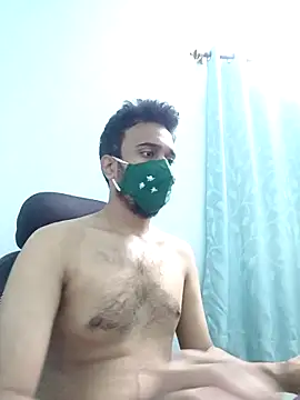 cuteboyhot18 online show from February 25, 9:42 am