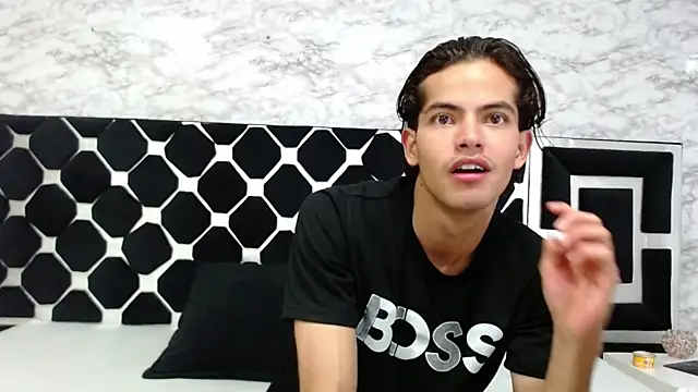 Maximoherrera 16 online show from February 28, 3:59 am