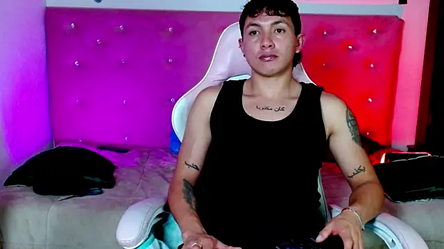 Kiiran Hott online show from March 16, 8:32 am