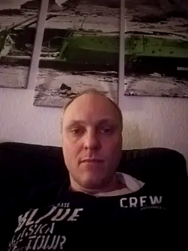 ReneLocken1 online show from March 4, 8:16 pm
