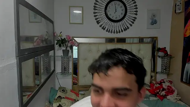 heiker  online show from November 24, 3:07 am