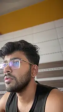 DoctorAlonee46 online show from October 24, 6:26 am