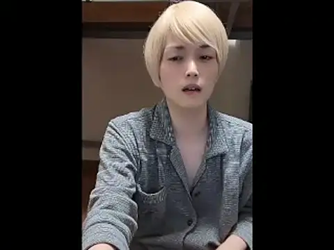 Snapshot of mgnhiroyuki chatting on October 22, 4:38 am mgnhiroyuki online show from October 22, 4:38 am