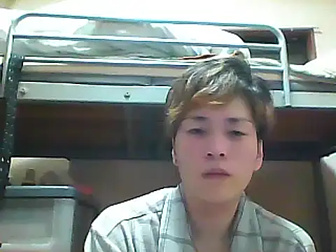 Snapshot of mgnhiroyuki chatting on March 12, 9:23 am mgnhiroyuki online show from March 12, 9:23 am