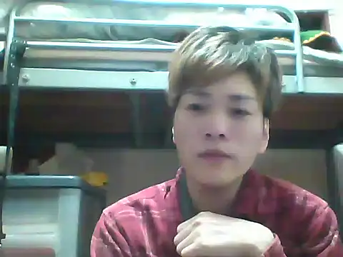 Snapshot of mgnhiroyuki chatting on March 1, 2:48 am mgnhiroyuki online show from March 1, 2:48 am
