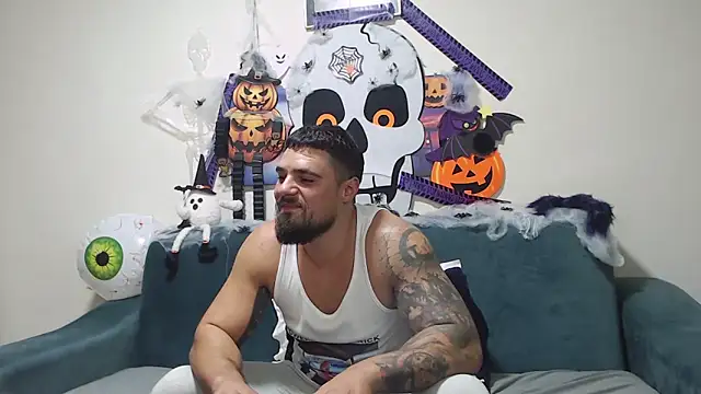 Snapshot of Tiberius_hunk chatting on October 24, 6:09 pm Tiberius hunk online show from October 24, 6:09 pm