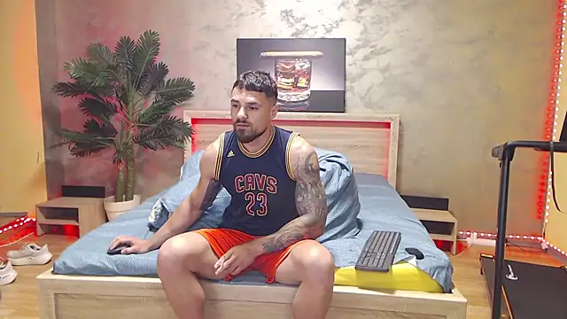 Tiberius hunk online show from June 8, 2:45 am