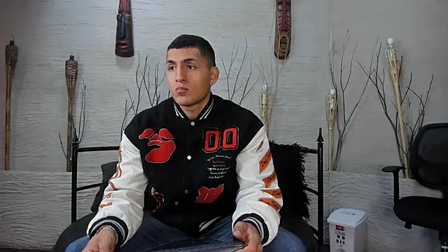 NoahVolkov online show from March 7, 11:40 am