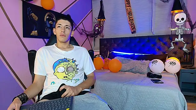 Andrew Wolff online show from October 31, 3:41 am