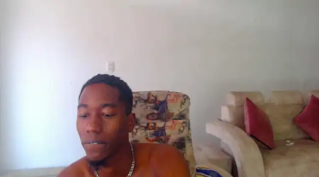 Snapshot of Dreamastercum_ chatting on March 22, 1:30 pm Dreamastercum online show from March 22, 1:30 pm