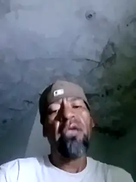 Flomi13 online show from March 14, 8:21 am