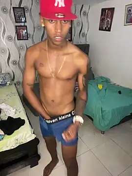 kyle ivo00 online show from October 20, 7:29 pm