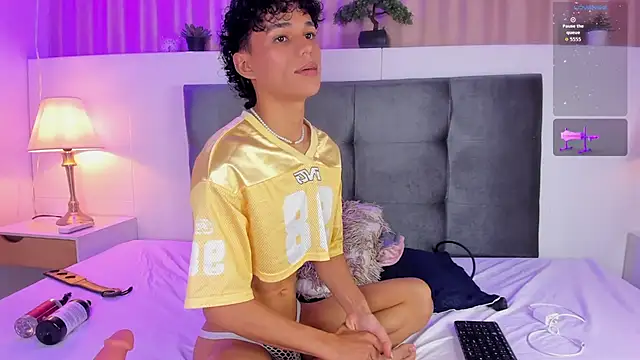 Kai riptide online show from September 27, 8:28 pm