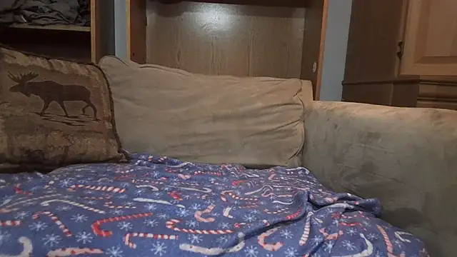 twink4us online show from March 10, 4:18 am