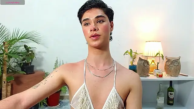 juanes puthee online show from March 14, 6:53 am