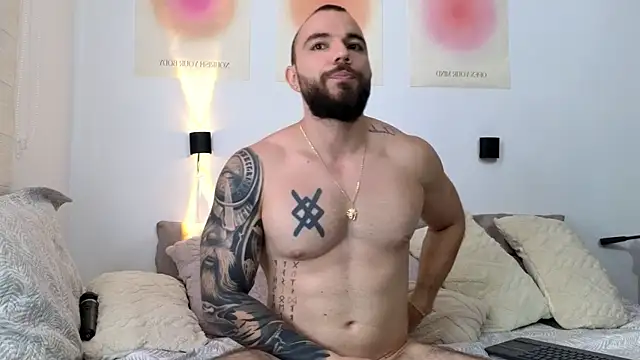 Snapshot of Isaac_Carter chatting on September 12, 2:06 pm Isaac Carter online show from September 12, 2:06 pm