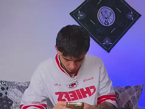 samevansx  online show from October 28, 3:58 pm