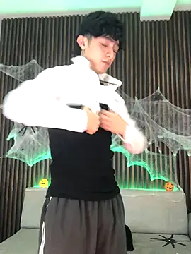 troy rouge online show from October 14, 7:21 pm