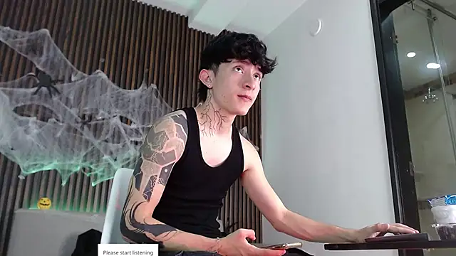 troy rouge online show from October 16, 7:11 pm