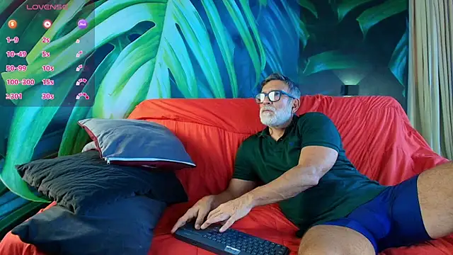 LukeCrews online show from September 26, 8:06 pm