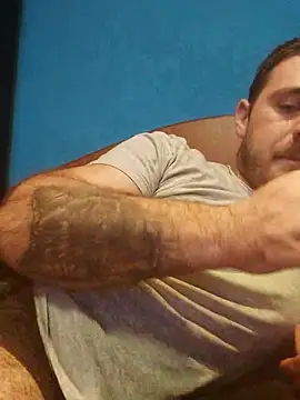 adisiadi online show from March 13, 1:40 pm