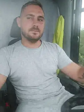 adisiadi online show from September 11, 5:06 am