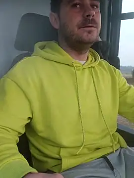 adisiadi online show from March 10, 5:33 am