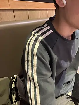 chipboo online show from March 27, 8:26 am