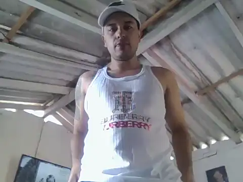 Snapshot of hino_chan chatting on October 5, 2:10 pm hino chan online show from October 5, 2:10 pm