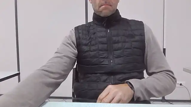 Simon 76 online show from October 24, 10:17 am