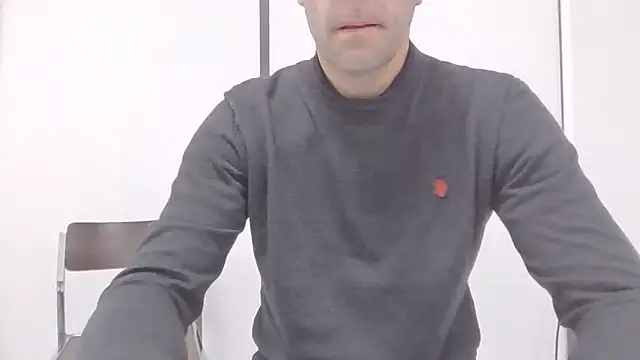 Snapshot of Simon_76 chatting on September 30, 1:03 pm Simon 76 online show from September 30, 1:03 pm