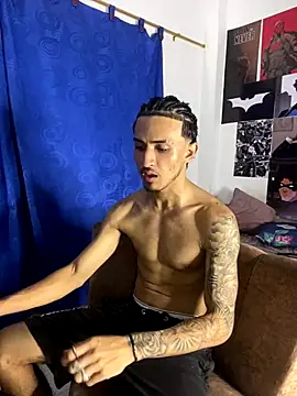 Snapshot of Zayn_kane chatting on October 10, 12:26 am Zayn kane online show from October 10, 12:26 am